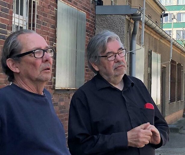 De start van De Broeders van Rossem laat langer op zich wachten