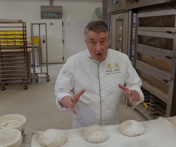 De TV van gisteren: Kijkers zien brood in nieuwe NPO 1 avond