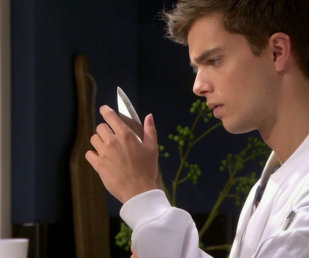 GTST-makers vinden zelfverminkingscènes uit het leven gegrepen