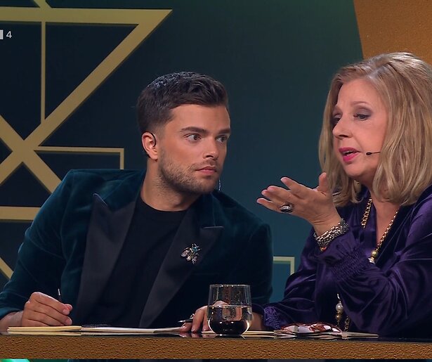 De TV van gisteren: Laatste voorronde Masked Singer op eerste plaats kijkcijferlijst