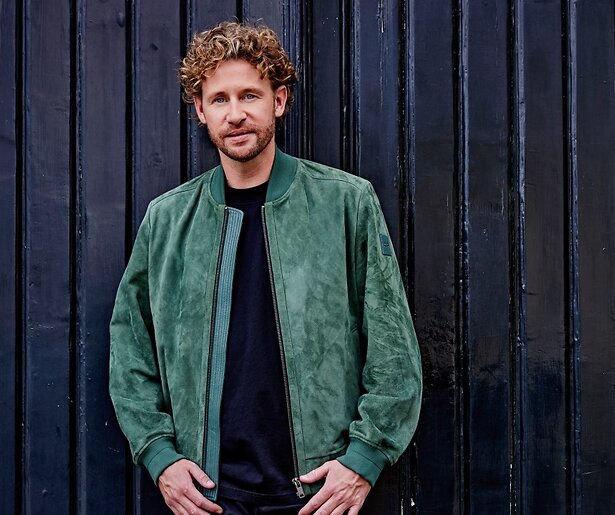 Zien: Nieuwe beelden van Ewout: Gevaarlijke Gevangenissen