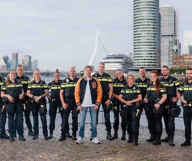 De TV van gisteren: 'Hoofd' in water zorgt voor spannende tv bij Bureau Rotterdam