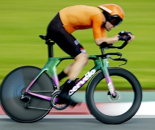 Spektakel tijdens de teamsprint