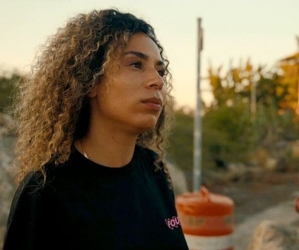 Ouassima Tajmout van start met Back to the Roots op NPO 3