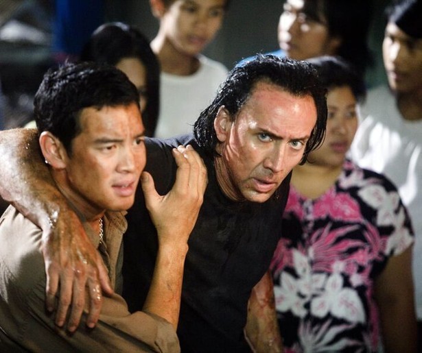 Nicolas Cage neemt geen genoegen met pensioen en stort zich in het Thaise avontuur van Bangkok Dangerous