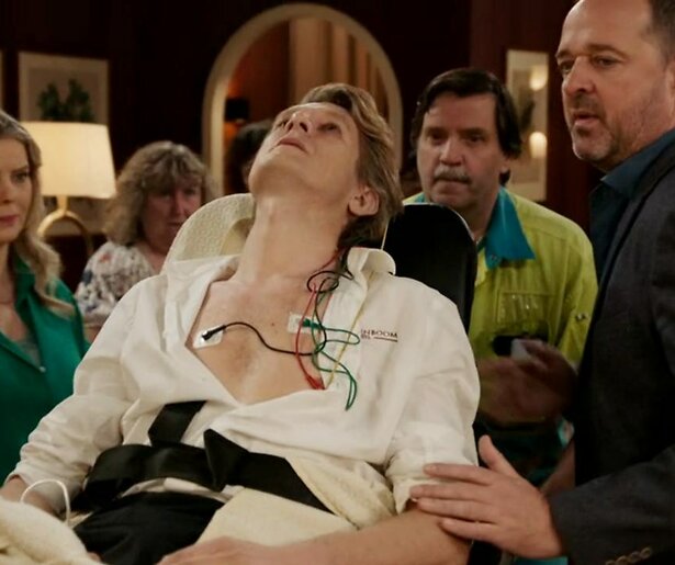 De Rozenboom-barman Marcel moet vrezen voor zijn leven in GTST