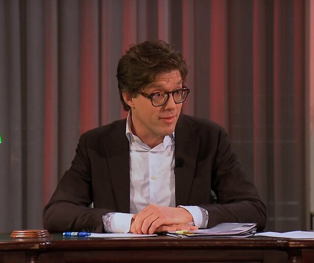 Collega-rechter mr. Bart Beuving trapt het nieuwe seizoen van Mr. Frank Visser Doet Uitspraak af