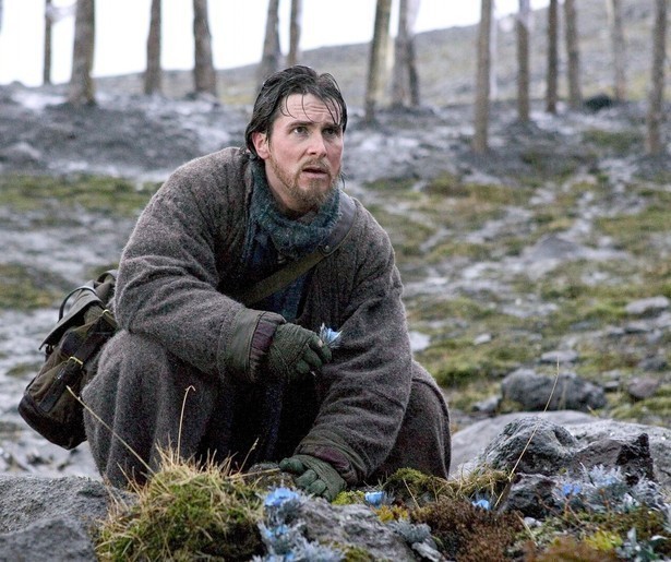 Christian Bale is simpelweg uit op wraak in Batman Begins