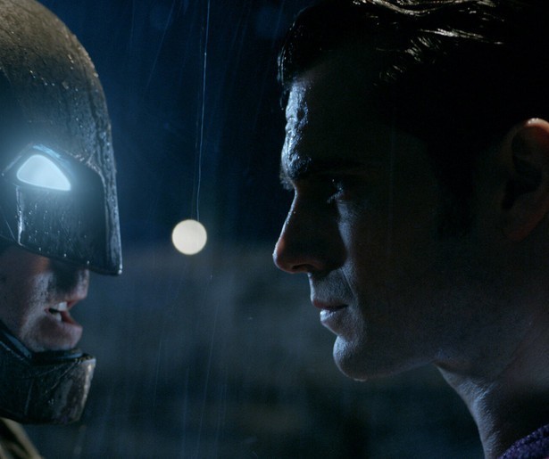 Superman knokt met Batman