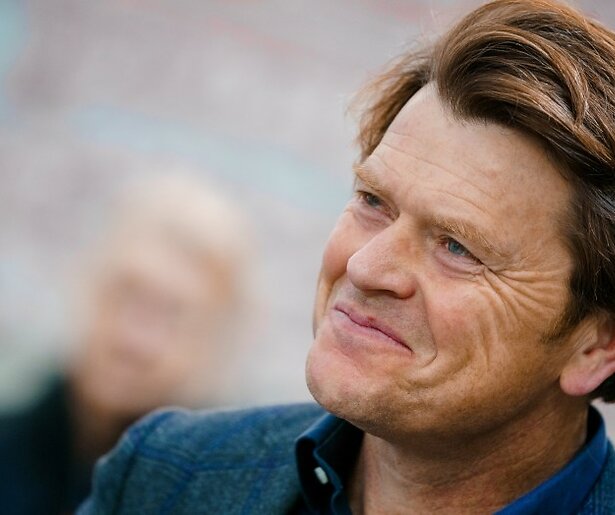 Beau van Erven Dorens dramaserie Hockeyvaders krijgt eindelijk vorm