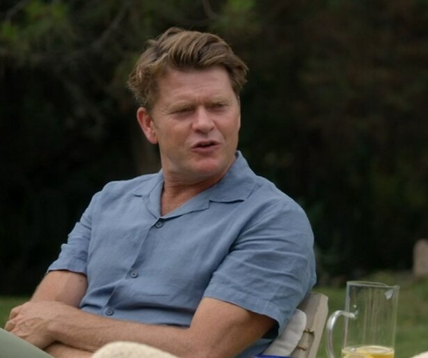 Zwemmen, dansen, biertje drinken in Isola di Beau