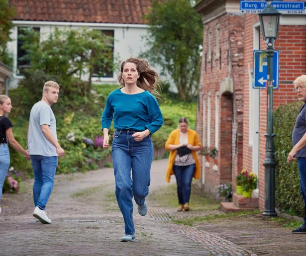 RTL 4 zendt de Nederlandse romcom Bed & Breakfast op deze datum voor het eerst uit