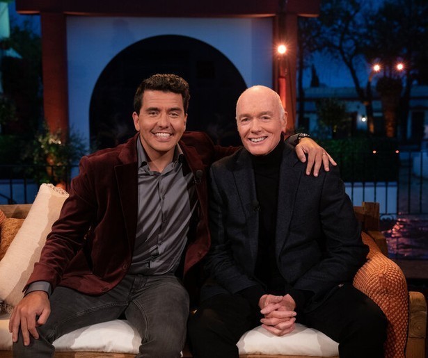 Ferdi Bolland in de spotlights in Beste Zangers