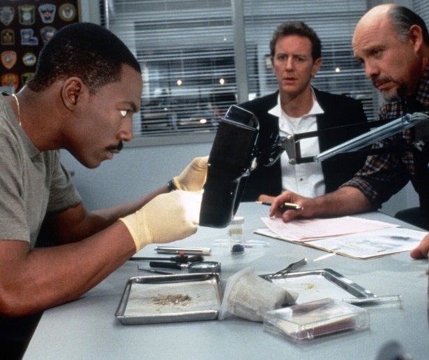 Eddie Murphy vloekt heel Beverly Hills bij elkaar in actiekomedie Beverly Hills Cop