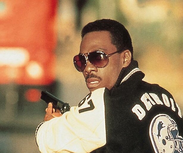 Eddie Murphy vloekt heel Beverly Hills bij elkaar in actiekomedie Beverly Hills Cop op Veronica