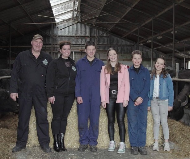 Nieuwe realityserie Bij Ons op de Boerderij van start op RTL5