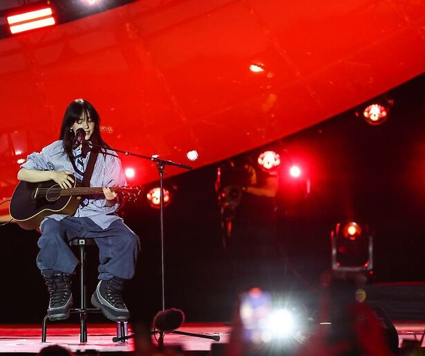 Billie Eilish sluit Lowlands af als hoofdact