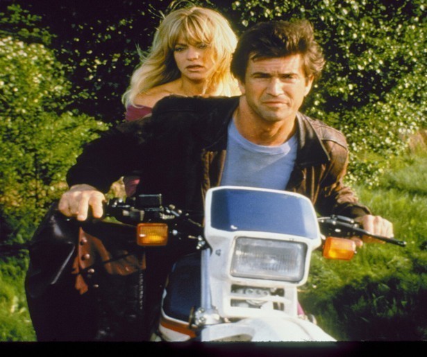 Mel Gibson vlucht voor de maffia in Bird on a Wire