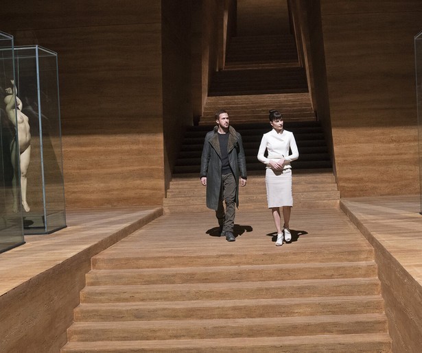 Ryan Gosling volgt Harrison Ford op als Blade Runner