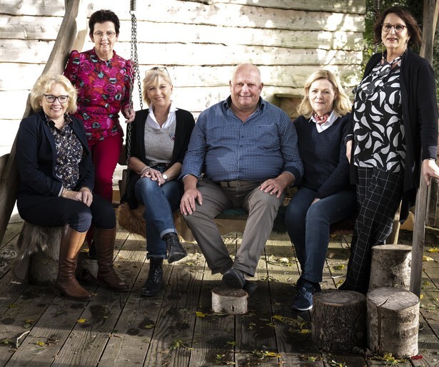 Boer Zoekt Vrouw-Hans zorgt voor vlinders op de dansvloer
