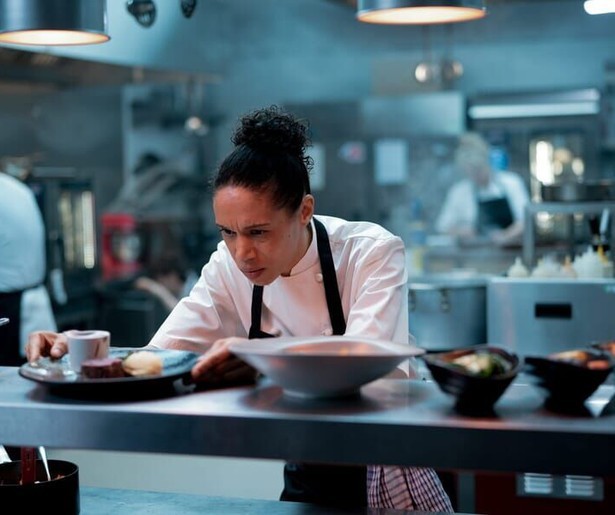 VPRO herhaalt vanaf deze datum de Britse dramaserie Boiling Pointvop NPO 1