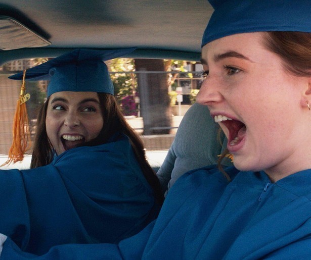 Amy en Molly gooien alle remmen los in Booksmart
