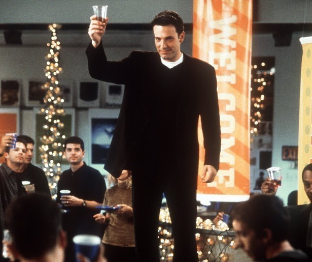 Ben Affleck ontsnapt aan de dood in Bounce