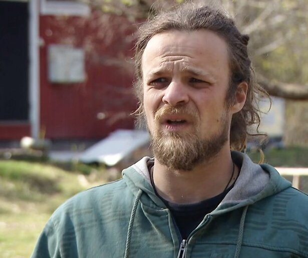 Bram krijgt zijn tweede liefdesmatch over de vloer in B&B Vol Liefde