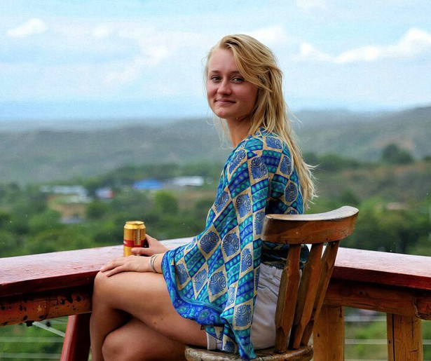 Het zevende seizoen van Break Free opent met het verhaal van Freya