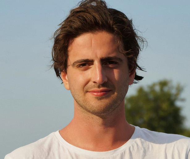 Het noorderlicht als eerbetoon aan Tim Alings in slotaflevering Break Free