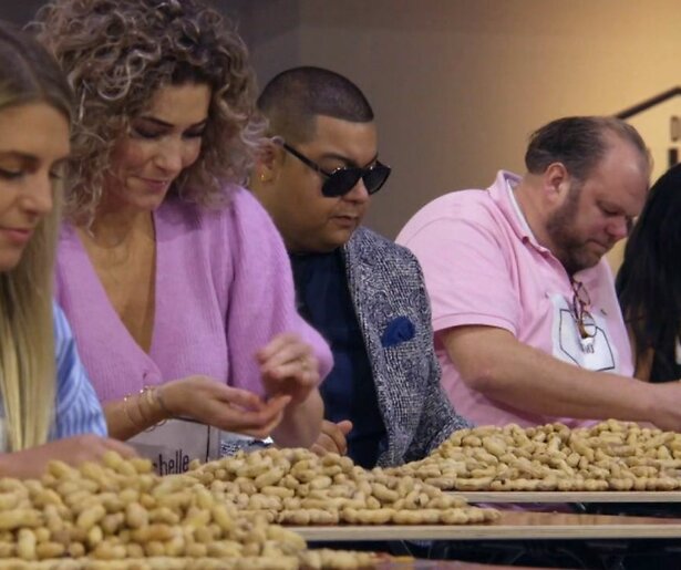 Pinda's afwegen en batterijen vervangen in derde aflevering De Alleskunner VIPS 