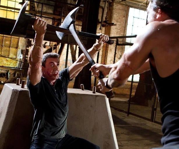 Sylvester Stallone zint op wraak in de rauwe actiefilm Bullet to the Head