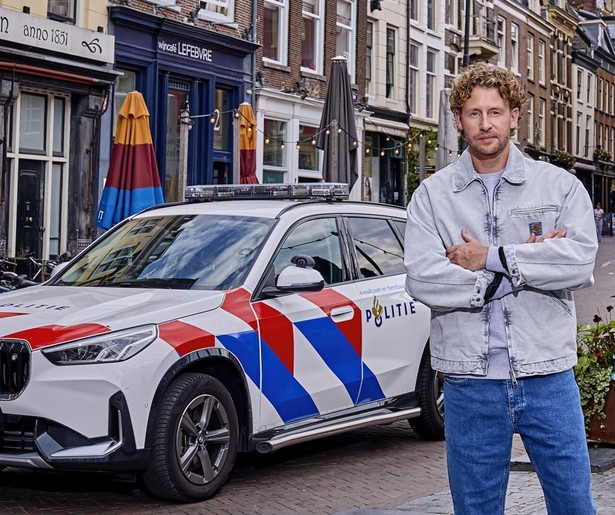 Ewout Genemans is getuige van een confrontatie met een naakte vrouw in Bureau Utrecht
