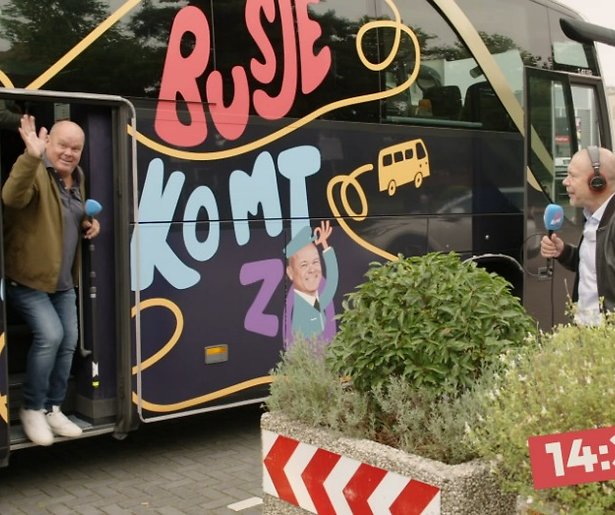 De TV van gisteren: Busje Komt Zo zakt in zonder Adele