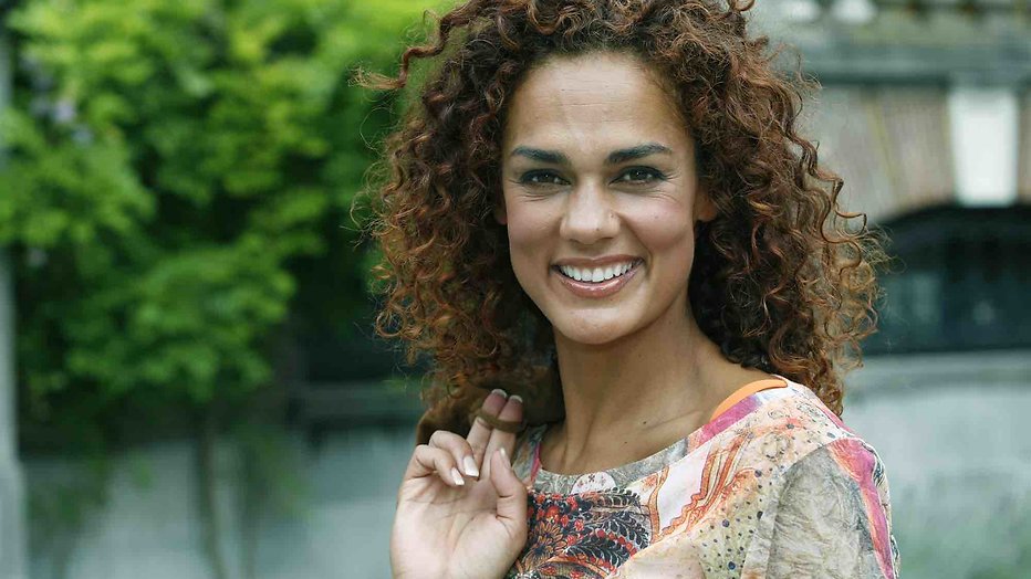 Chimène van Oosterhuis gaat zingen bij Luv' Chimène van Oosterhuis gaat zingen bij Luv'