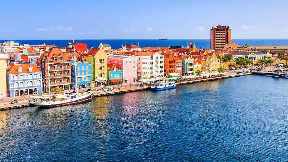 Gevlucht naar Curaçao in Zembla