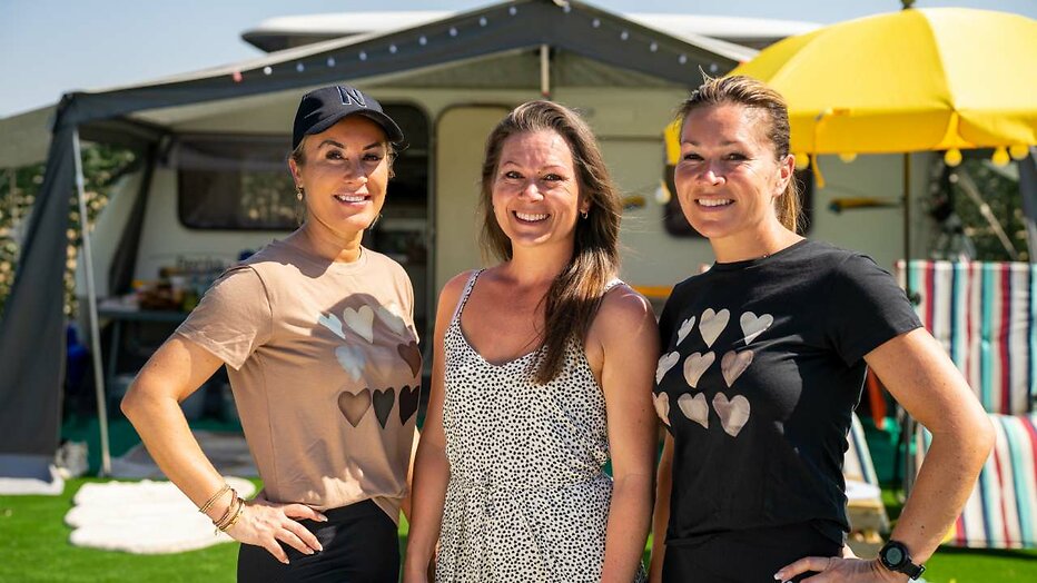 Nathalie, Melanie en Judith in Camping de Wildernis