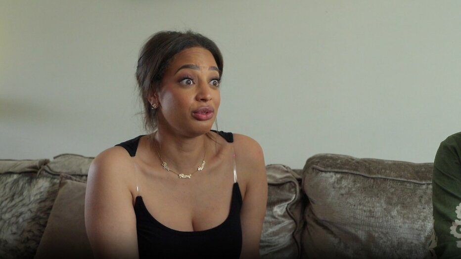 Channah Koerten in Vier Handen op Eén Buik