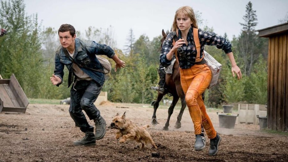 Tom Holland en Daisy Ridley in Chaos Walking Tom Holland en Daisy Ridley in Chaos Walking