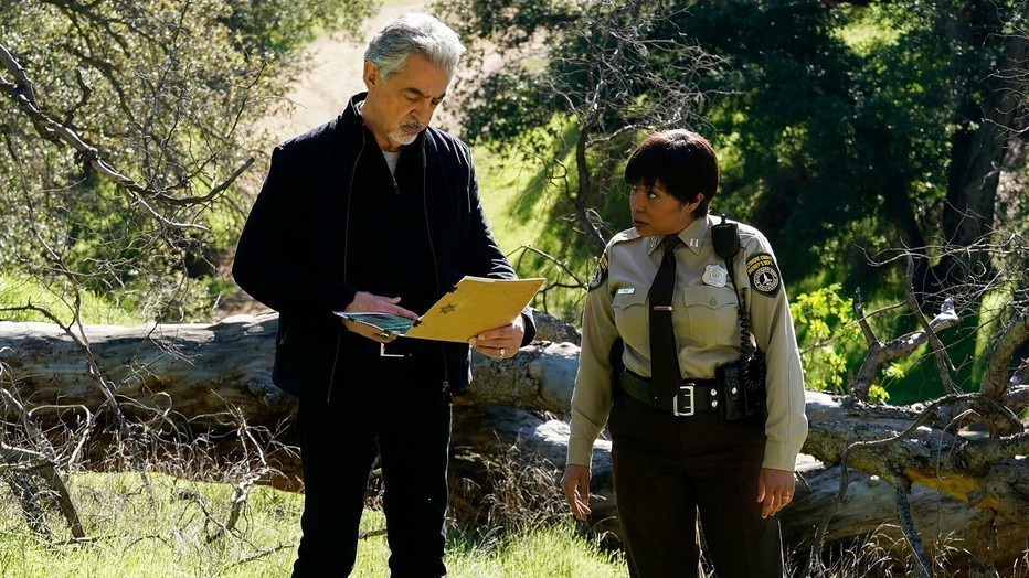 Adam Rodriguez en Joe Mantegna in Criminal Minds Adam Rodriguez en Joe Mantegna in Criminal Minds