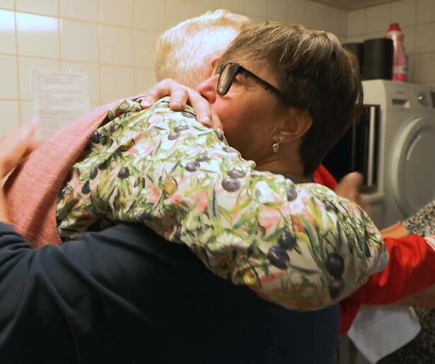 De TV van gisteren: Huilen, gillen, kibbelen en hoogtevrees in laatste Chateau Meiland