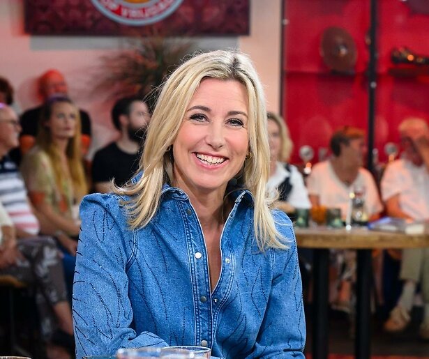 Carrie op Vrijdag is terug: dit zijn haar eerste gasten 