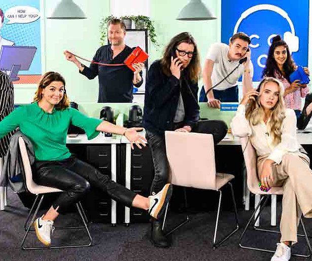 Met BN'ers aan de telefoon in Celebrity Call Centre