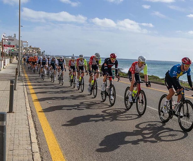 Het wielerseizoen gaat voor veel mannen van start tijdens de Mallorca Challenge