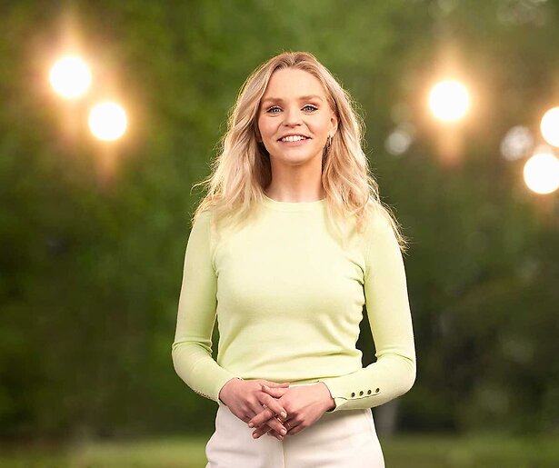 Politiek verslaggever Charlotte Nijs weer onder de pannen