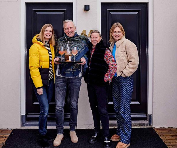 Nieuw seizoen Chateau Meiland is in het buitenland