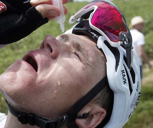 Bizarre tv: Tour de France stilgelegd door traangas en boze boeren
