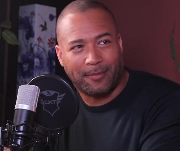 Nina of Sjors? Everon Jackson Hooi moet kiezen