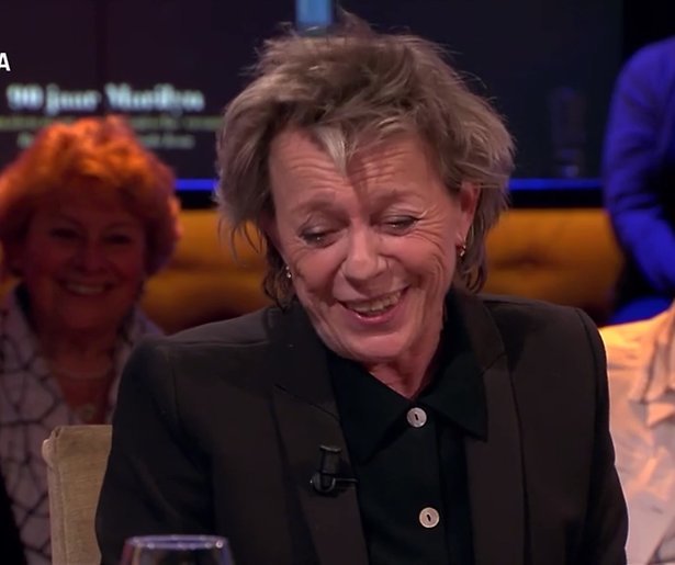 Connie Palmen onnavolgbaar bij Pauw