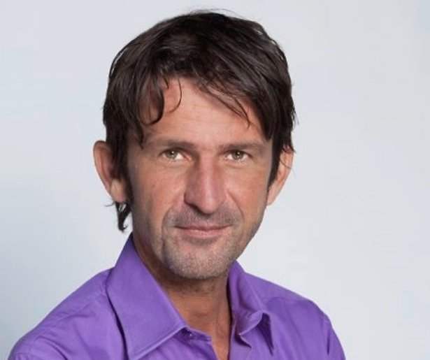 Cornald Maas nog twee jaar bij Avrotros